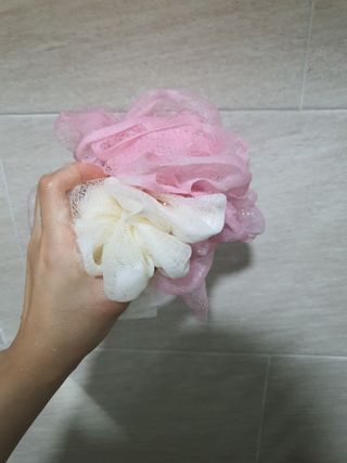 토박스코리아 몽쥬르 유아 샴푸앤워시 300ml — 5점을 준 리뷰어가 2021년 5월 올린 사용 사진