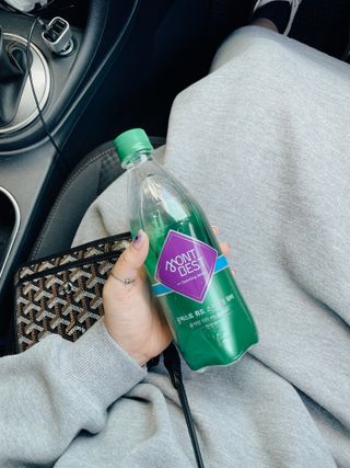 몽베스트 Montbest with Sparkling water Plain 20병 — 5점을 준 리뷰어가 2022년 10월 올린 사용 사진