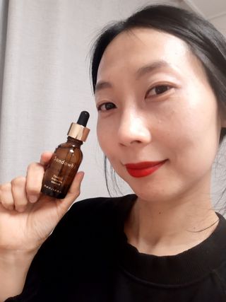 스킨큐어 산다화 비타민c 화이트닝 에센스 30ml — 5점을 준 리뷰어가 2024년 1월 올린 사용 사진