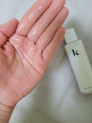키노닉스 클래리티 밸런싱 크림토너 — 3.5점을 준 리뷰어가 2022년 2월 올린 사용 사진