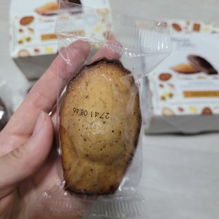 [메종콜리브리] 프랑스 마들렌 메종콜리브리 헤이즐넛 마들렌 2팩 — 5점을 준 리뷰어가 2021년 11월 올린 사용 사진