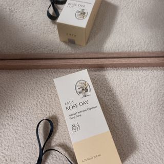 라라로즈데이 시즌2 여성청결제 200ml 아로마 페미민 클렌저, 독일더마인증 — 5점을 준 리뷰어가 2021년 9월 올린 사용 사진