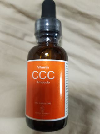 더마 사이언스 비타민 CCC 앰플 기미 브라이트닝 세럼 30ml — 4.5점을 준 리뷰어가 2021년 8월 올린 사용 사진