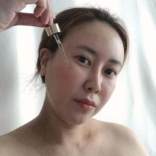 스킨큐어 산다화 비타민c 화이트닝 에센스 30ml — 5점을 준 리뷰어가 2021년 8월 올린 사용 사진