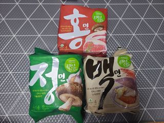 [풀무원] 자연은맛있다 정면, 백면, 홍면  세트 — 5점을 준 리뷰어가 2021년 4월 올린 사용 사진