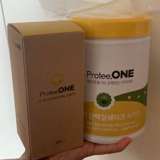 프로티원 단백질쉐이크 녹차맛 2주분 1통+보틀 — 5점을 준 리뷰어가 2021년 5월 올린 사용 사진