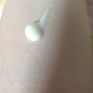 틱톡 [후르디아] 올리브영 아로마 비건 바디워시1종+바디로션1종 (그리너리) — 5점을 준 리뷰어가 2022년 12월 올린 사용 사진