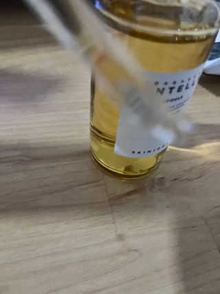 [스킨1004] 마다가스카르 센텔라 앰플 100ml — 5점을 준 리뷰어가 2024년 5월 올린 사용 사진