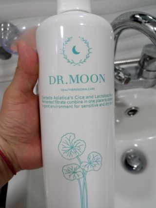 [닥터문] 센텔라 시카케어 화이트머스크 바디워시 1000ml — 5점을 준 리뷰어가 2023년 7월 올린 사용 사진