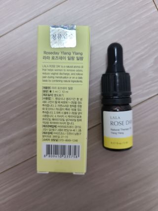 라라로즈데이 시즌2 천연 아로마오일 Y존 케어 속옷향수 이너퍼퓸 5ml  여성의 자존감을 UP시키자 — 3.5점을 준 리뷰어가 2021년 9월 올린 사용 사진