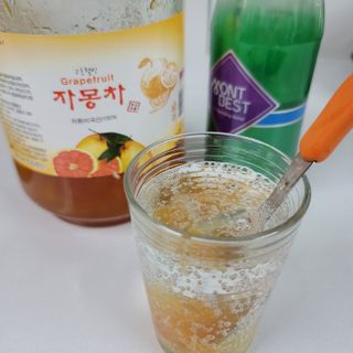 몽베스트 Montbest with Sparkling water Plain 20병 — 5점을 준 리뷰어가 2021년 11월 올린 사용 사진
