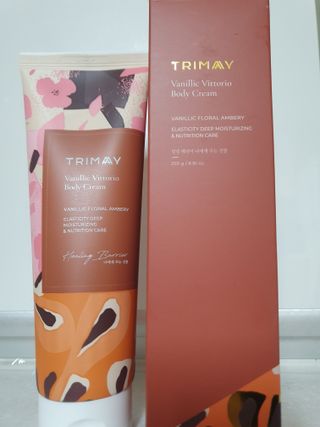 트리마이 주름개선 기능성의 퍼퓸 바디케어, 힐링 베리어 바디크림 3종 택1 — 4점을 준 리뷰어가 2022년 10월 올린 사용 사진