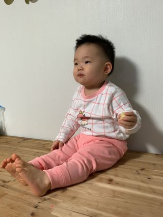 유비맘 궁디팡팡 내의/내복 상하세트 — 5점을 준 리뷰어가 2021년 3월 올린 사용 사진