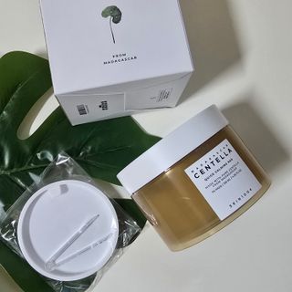 스킨1004 [SKIN1004] 마다가스카르 센텔라 퀵 카밍 패드 70매 130ml — 5점을 준 리뷰어가 2024년 9월 올린 사용 사진
