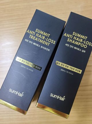 썸헤어 / SUMHAIR 썸헤어  써밋 안티 헤어로스 샴푸+트리트먼트 — 5점을 준 리뷰어가 2021년 6월 올린 사용 사진