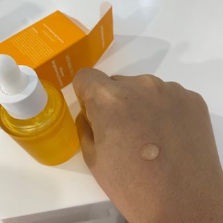 체르엠 스템앤셀 비타민 브라이트닝 에센스 30ml 1개 — 4점을 준 리뷰어가 2021년 9월 올린 사용 사진