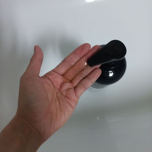 [닥터시드]슈퍼시드밤 리바이탈라이즈 샴푸 베베머스크향 1000ml 리뷰 사진