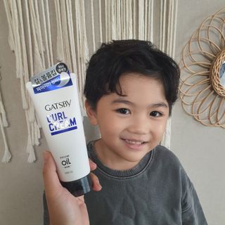 [갸스비] 곱슬 머리부터 파마까지 남자의 컬을 위한 갸스비 컬크림 — 5점을 준 리뷰어가 2021년 10월 올린 사용 사진