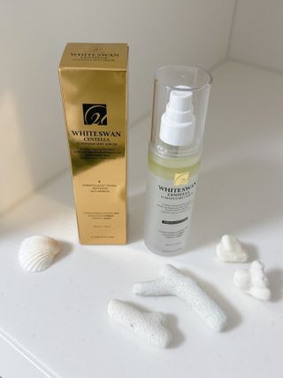 오투에니원 화이트스완 센텔라 루미너스 미스트 세럼 100ml — 4.5점을 준 리뷰어가 2023년 1월 올린 사용 사진