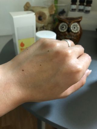 바이오오일 [바이오-오일] 스킨케어 오일 내추럴 60ml — 5점을 준 리뷰어가 2021년 5월 올린 사용 사진