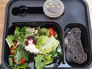 참살이도시락 작심삼일 샐러드도시락 3개 맛보기 새벽배송 또는 택배배송 — 4점을 준 리뷰어가 2021년 7월 올린 사용 사진