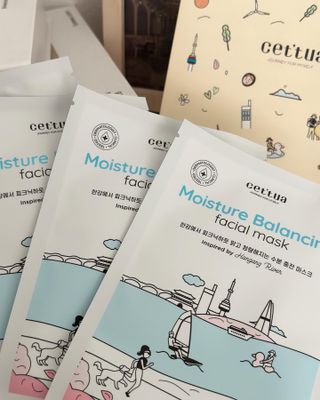 세뚜아(Cettua) [세뚜아] 모이스처 밸런싱 페이셜 마스크 Cettua Moisture Balancing Facial Mask 5매 — 4.5점을 준 리뷰어가 2023년 12월 올린 사용 사진