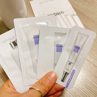 큐템 아쿠아콜라겐 바디필링 — 4.5점을 준 리뷰어가 2021년 3월 올린 사용 사진