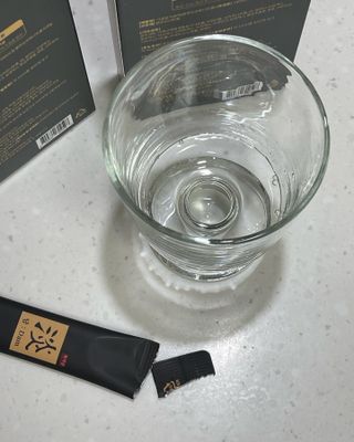 담소은 자극없는 무알콜 휴대용 한방가글 스틱 가글담 — 5점을 준 리뷰어가 2022년 10월 올린 사용 사진