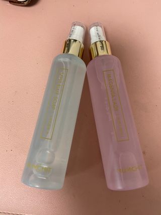 멈칫 X 최준 헤어 앤 바디미스트 소프트블루솝, 마젠타레이디 2종 — 4.5점을 준 리뷰어가 2021년 6월 올린 사용 사진