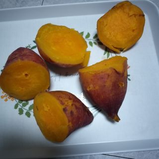 해뜨온 거산 노랑밤고구마 (3,4,5,10 kg) 한입 — 4점을 준 리뷰어가 2021년 10월 올린 사용 사진