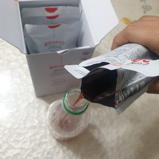 클린24시간 1BOX(5포) + 전용보틀(500ml) — 4점을 준 리뷰어가 2023년 2월 올린 사용 사진