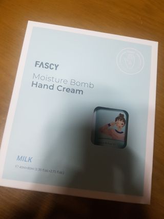 파시 FASCY 高保湿ハンドクリーム40ml+80ml セット — 5점을 준 리뷰어가 2021년 7월 올린 사용 사진