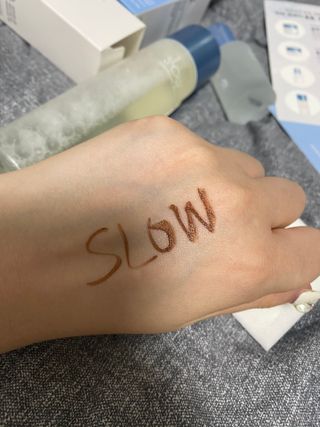 슬로우 스킨스 슬로우 화산송이 클렌징 워터 — 4점을 준 리뷰어가 2021년 6월 올린 사용 사진