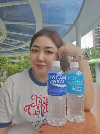 [동아오츠카] 포카리스웨트  500ml PET + 이온워터 500ml PET — 5점을 준 리뷰어가 2025년 7월 올린 사용 사진