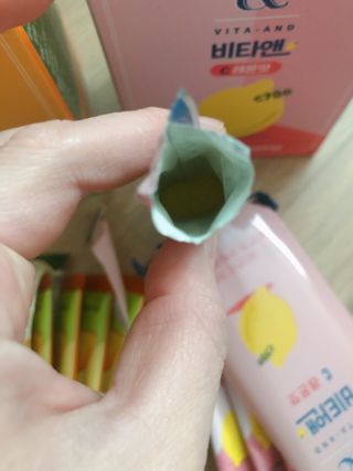 비타앤C 레몬맛, 망고맛 — 5점을 준 리뷰어가 2021년 4월 올린 사용 사진