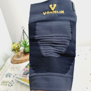 반테린서포터 무릎보호대 — 5점을 준 리뷰어가 2021년 4월 올린 사용 사진