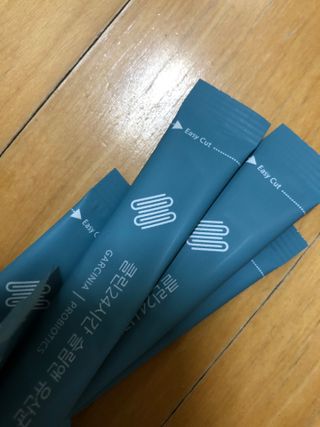 클린24시간 슬림앤유산균 1박스 (3.5g X 15포) — 5점을 준 리뷰어가 2022년 10월 올린 사용 사진