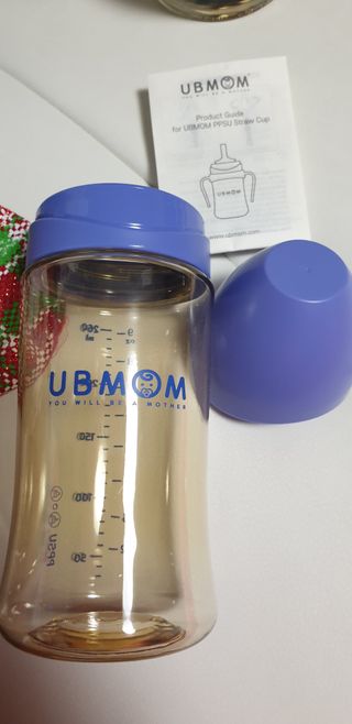 유비맘 PPSU 젖병 노꼭지_260ml_컬러 랜덤 발송 — 5점을 준 리뷰어가 2020년 12월 올린 사용 사진