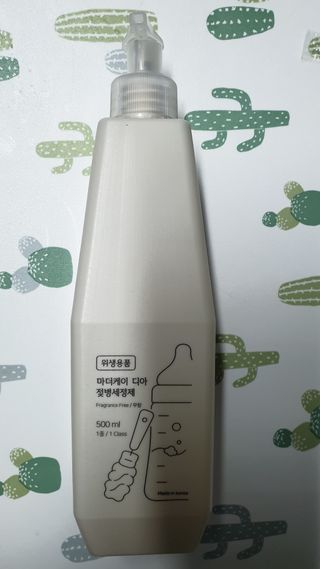 마더케이 디아 프리미엄 젖병세정제 500ml 액상형/무향 — 5점을 준 리뷰어가 2021년 12월 올린 사용 사진