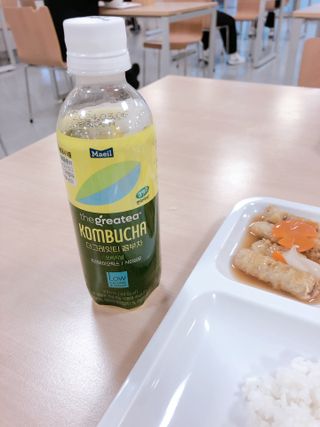 더그레잇티 콤부차 [매일유업] 더그레잇티 44kcal 콤부차 300ml *12개입 (오리지널 6개+베리리치 6개) — 5점을 준 리뷰어가 2023년 8월 올린 사용 사진