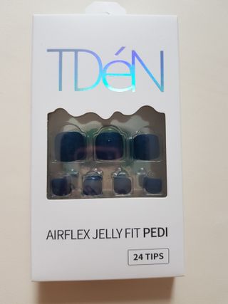 틸디앤 에어플렉스 젤리핏 페디팁 — 4점을 준 리뷰어가 2021년 7월 올린 사용 사진
