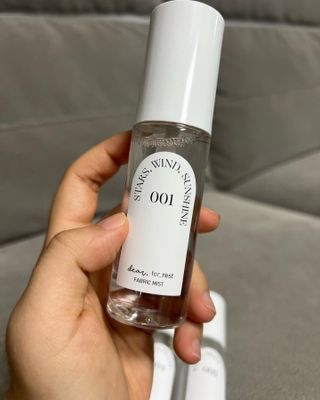 디어포레스트 [5개세트] 숲속의 하루 패브릭미스트 (섬유향수/ 룸스프레이) 50ml 5개 — 5점을 준 리뷰어가 2022년 10월 올린 사용 사진