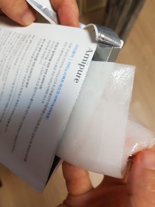 아미퓨어 촉촉하고 밝은 피부를 만들어주는 1일1팩, 아미노이펙트 마스크 10매 — 4점을 준 리뷰어가 2021년 7월 올린 사용 사진
