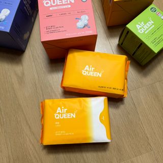에어퀸 뉴브레스 유기농 생리대 4종 (팬티라이너 20P + 중형 10P + 대형 10P + 오버나이트 8P)_체험단 — 5점을 준 리뷰어가 2024년 5월 올린 사용 사진