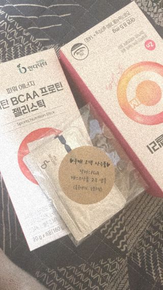 인디닥터 면역 생생 핑크 이뮨 젤리 + 타이탄 BCAA 프로틴 젤리스틱 — 5점을 준 리뷰어가 2022년 6월 올린 사용 사진