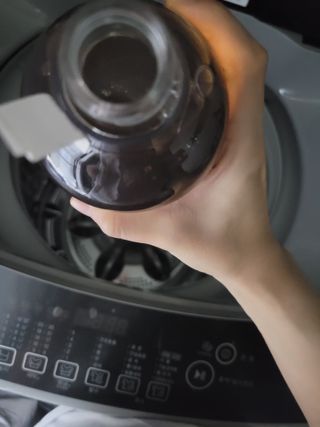 라라앤모어 유아 액체세제+세탁기클리너 — 5점을 준 리뷰어가 2022년 3월 올린 사용 사진