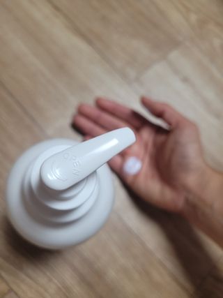 [닥터문] 프리미엄 알로에베라 선크림 500ml — 5점을 준 리뷰어가 2022년 7월 올린 사용 사진