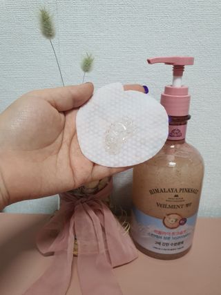 벨먼 내추럴스파 수분광채 스크럽 바디워시 600ml 5종 — 5점을 준 리뷰어가 2022년 5월 올린 사용 사진
