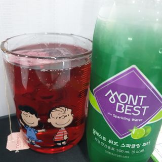 몽베스트 Montbest with Sparkling water Lime20병 — 5점을 준 리뷰어가 2022년 9월 올린 사용 사진