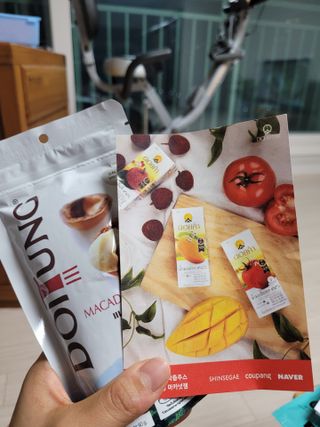 도이퉁 마카다미아 넛 90g  로얄 마카넛 오리지널 쏠트 허니 — 5점을 준 리뷰어가 2021년 3월 올린 사용 사진
